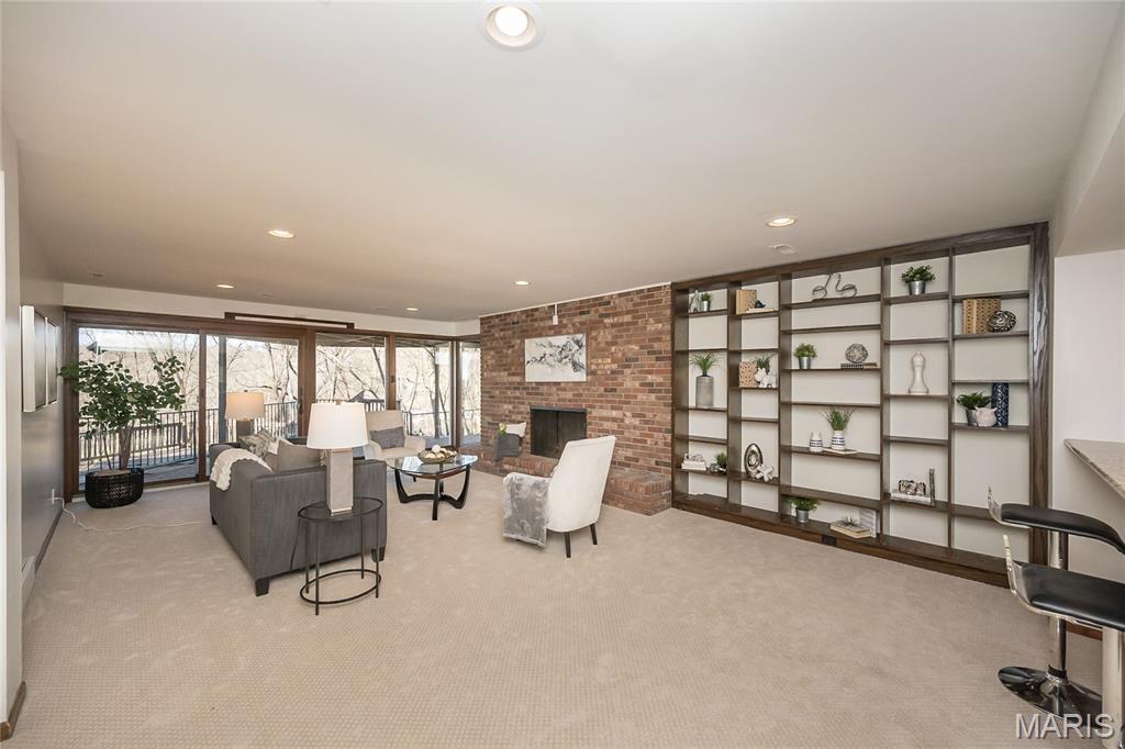 12987 Pingry Place St. Louis, MO 63131 - Photo 33 of 54