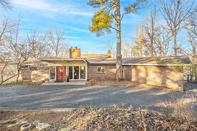 $850,000 | 12987 Pingry Place, St. Louis, MO 63131
