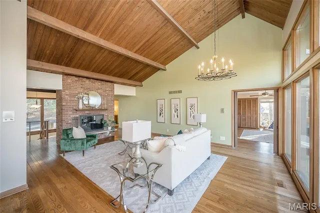 $850,000 | 12987 Pingry Place, St. Louis, MO 63131