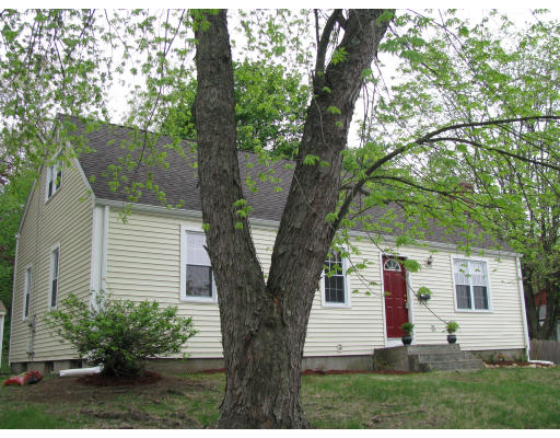 87 Old Charter Road Marlborough, MA 01752 - Photo 1 of 7 Gallery Image 1