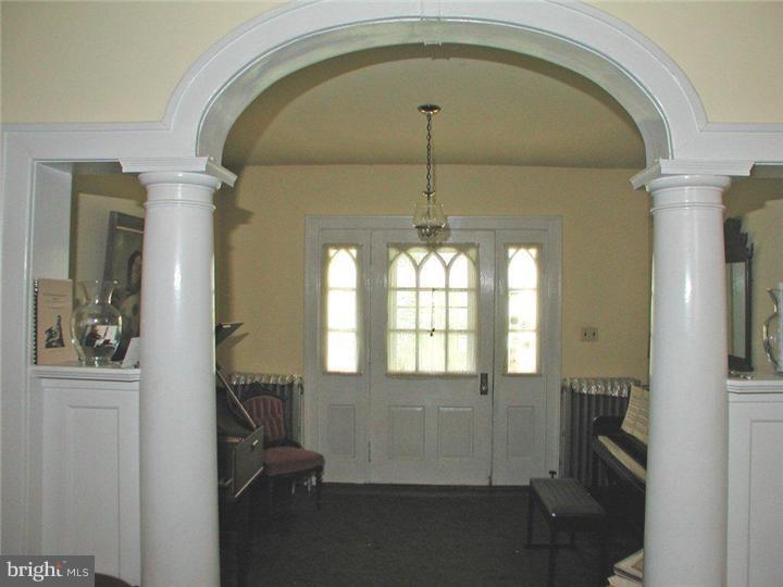 125 Warwick Road Haddonfield, NJ 08033 - Photo 3 of 13 Gallery Image 3