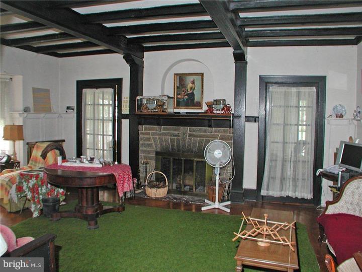125 Warwick Road Haddonfield, NJ 08033 - Photo 4 of 13 Gallery Image 4