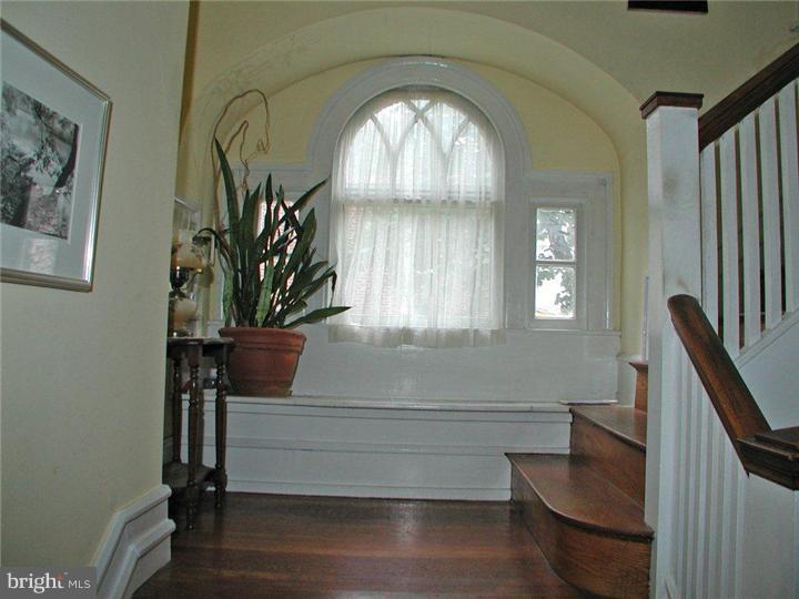 125 Warwick Road Haddonfield, NJ 08033 - Photo 6 of 13 Gallery Image 6