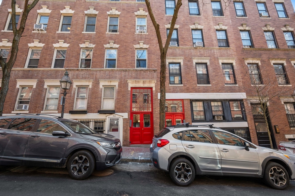 76 Phillips Street, Unit 3 Boston, MA 02114 - Photo 13 of 13