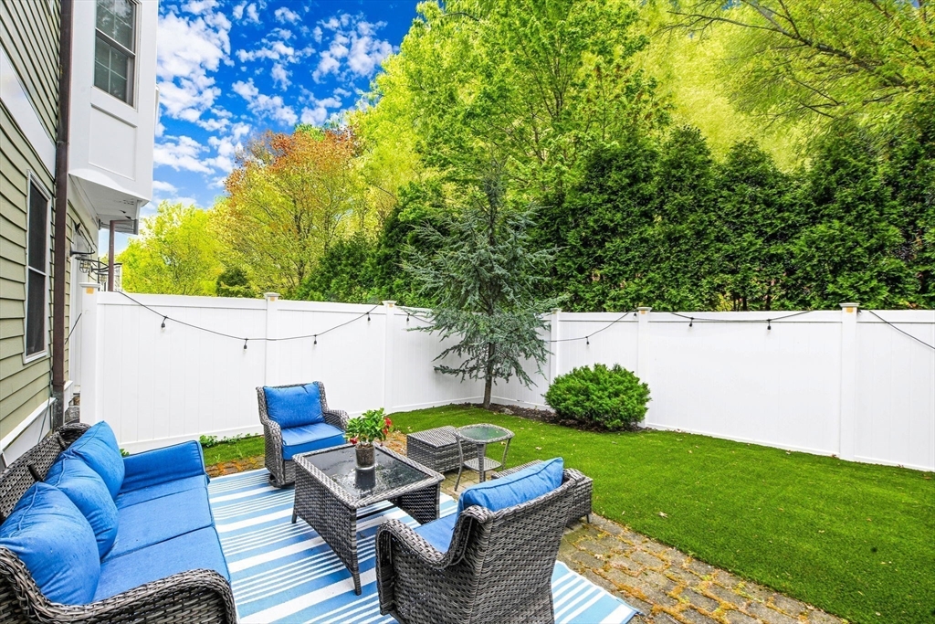 572 Freeport Street, Unit 103 Boston, MA 02122 - Photo 3 of 27
