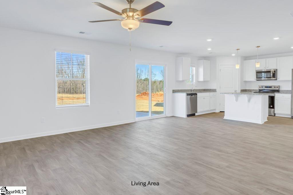 6035 Willutuck Drive Boiling Springs, SC 29316 - Photo 4 of 29