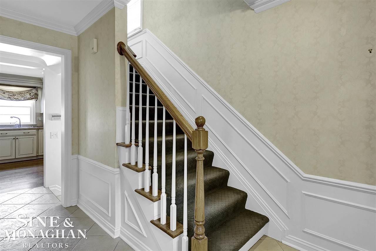 308 Kerby Road Grosse Pointe Farms, MI 48236 - Photo 8 of 32
