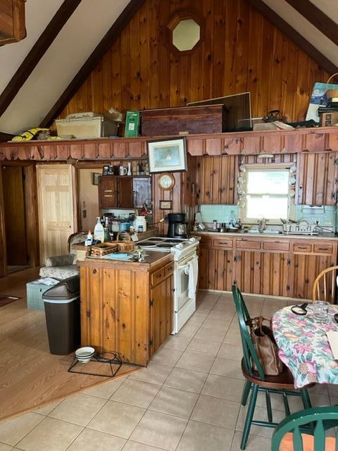 150 Deep Cove Road Raymond, ME 04071 - Photo 9 of 14 int 3
