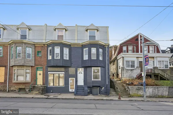 $225,000 | 704 Main Street, Darby, PA 19023