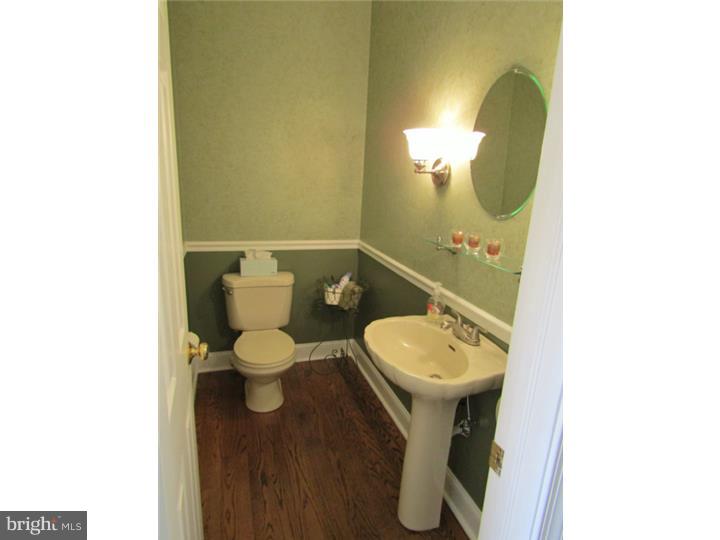 1 Fox Run Road Chester Springs, PA 19425 - Photo 19 of 25 Bathroom