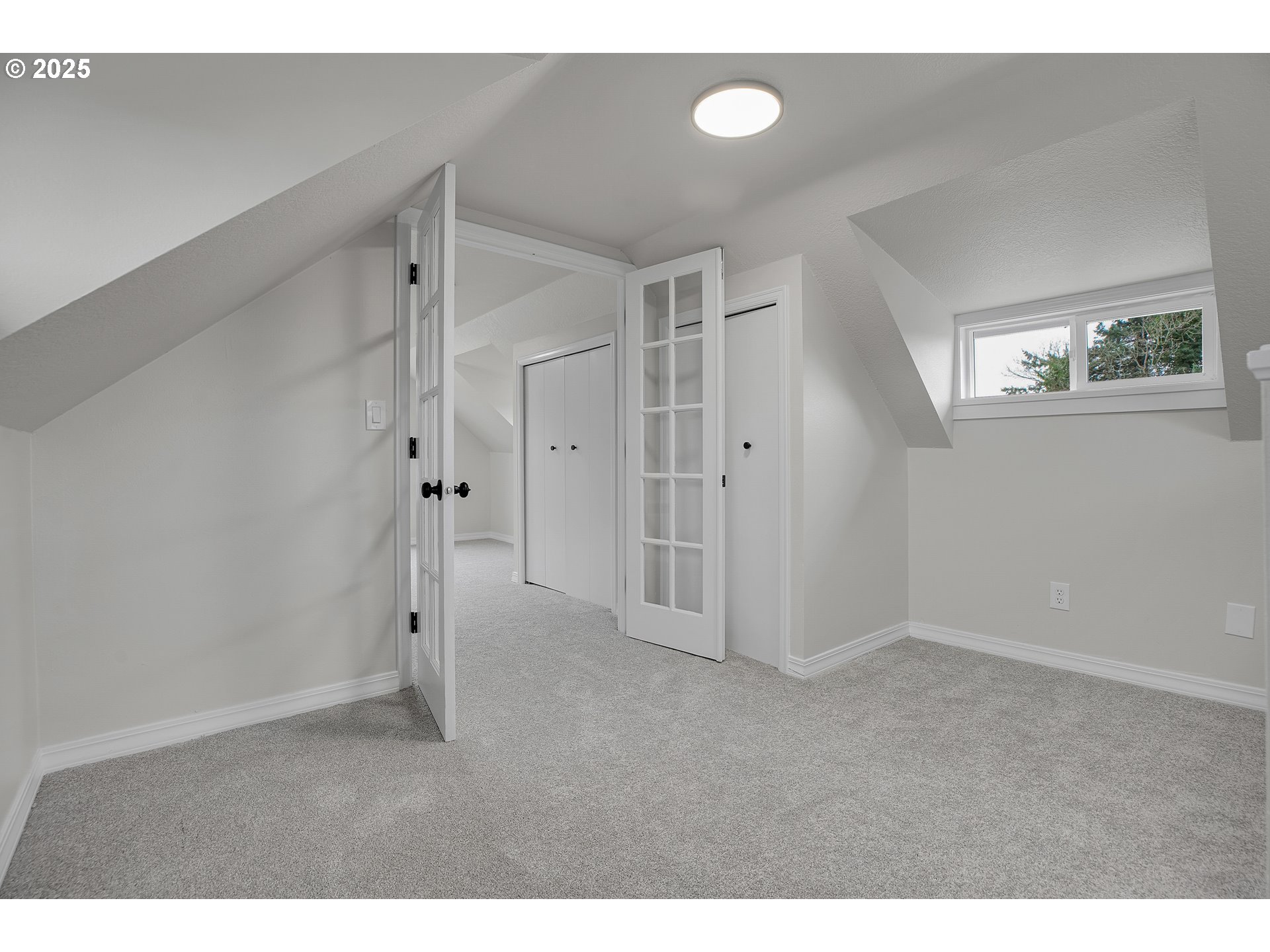 209 Southeast Currin Street Estacada, OR 97023 - Photo 21 of 32