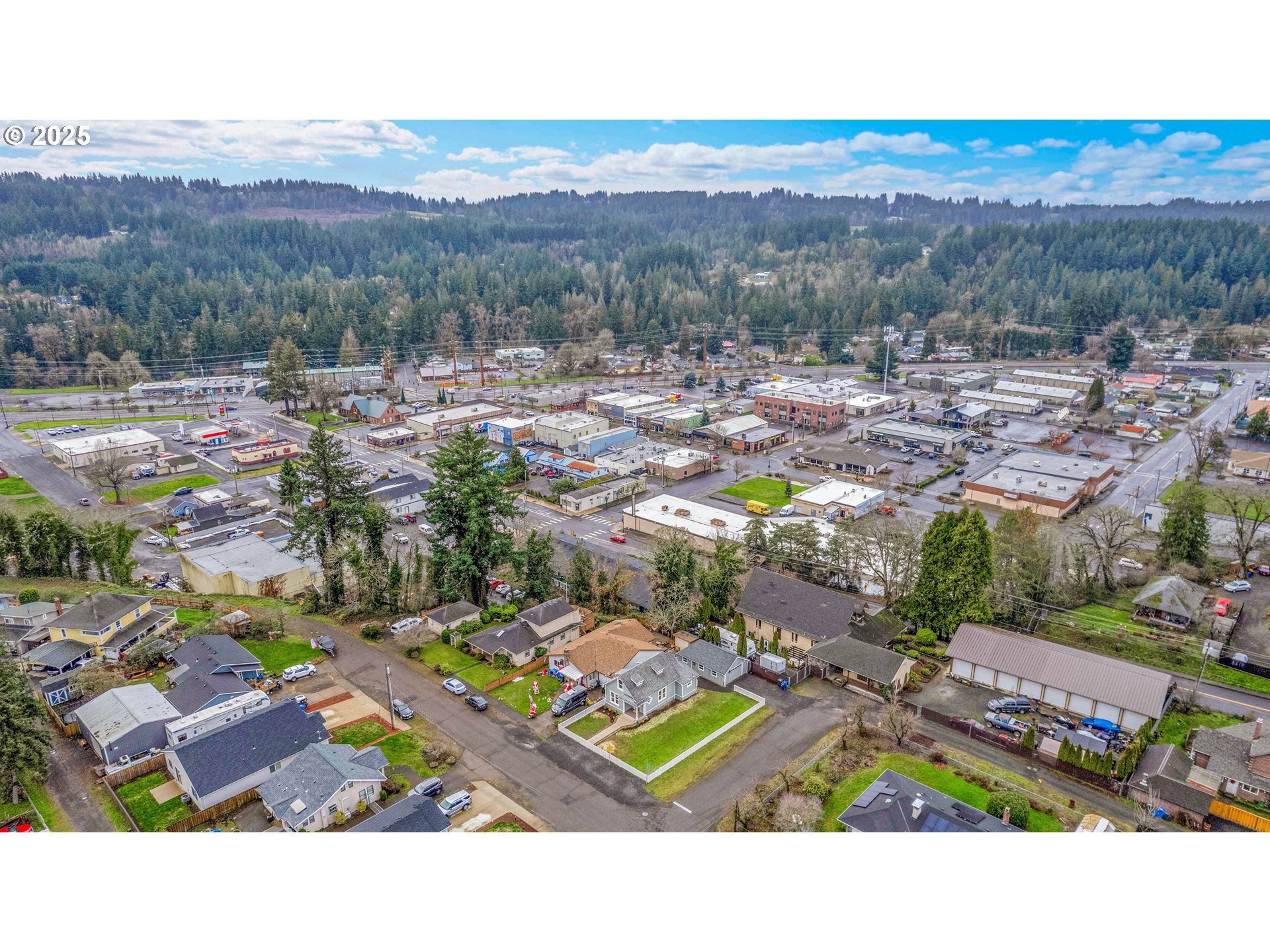 209 Southeast Currin Street Estacada, OR 97023 - Photo 31 of 32