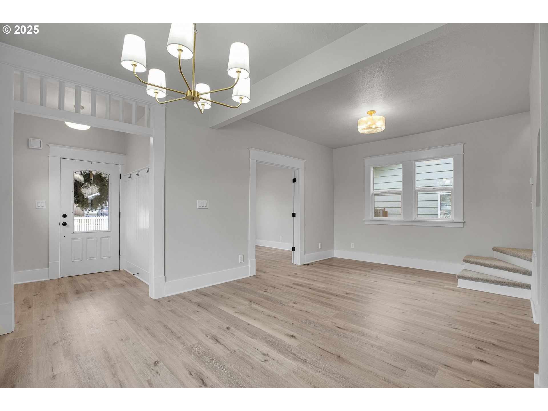 209 Southeast Currin Street Estacada, OR 97023 - Photo 4 of 32