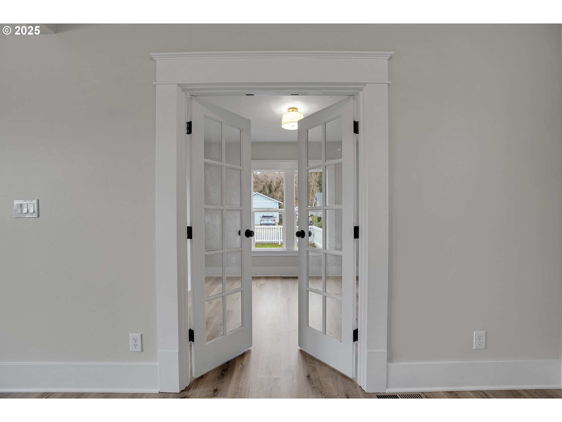 209 Southeast Currin Street Estacada, OR 97023 - Photo 7 of 32