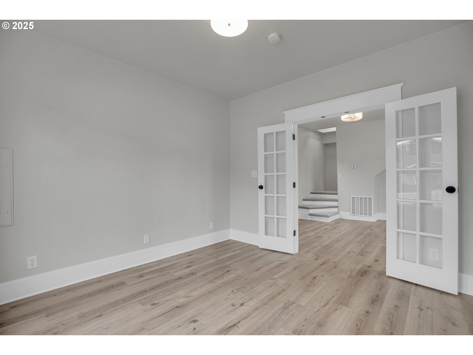 209 Southeast Currin Street Estacada, OR 97023 - Photo 9 of 32