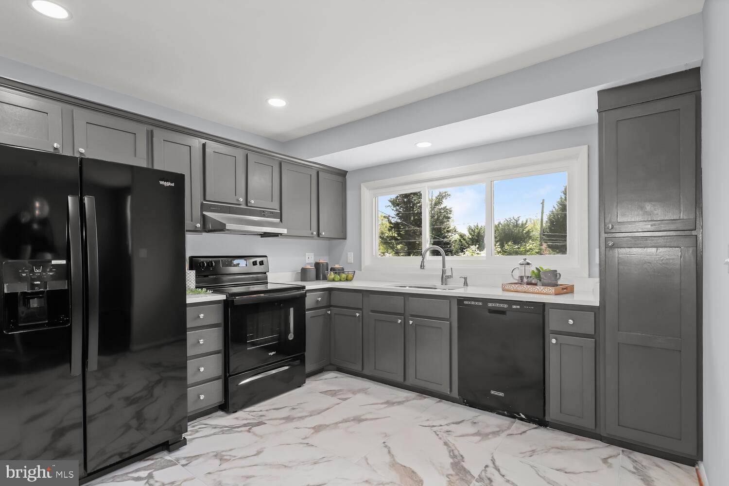 10513 Gorman Road Laurel, MD 20723 - Photo 3 of 32 Kitchen