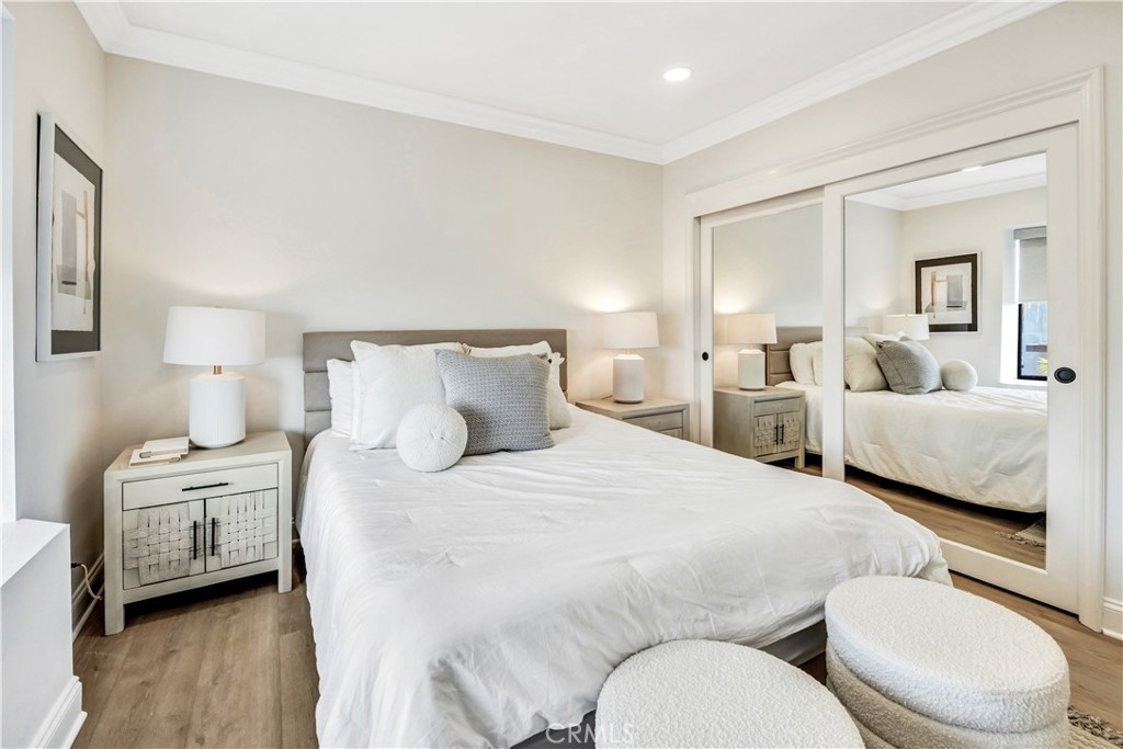 32041 Point Place Laguna Beach, CA 92651 - Photo 37 of 49 a bedroom with bed and a couch