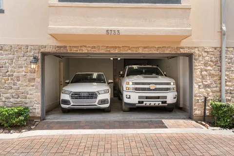 $499,000 | 5733 Kansas Street, Houston, TX 77007