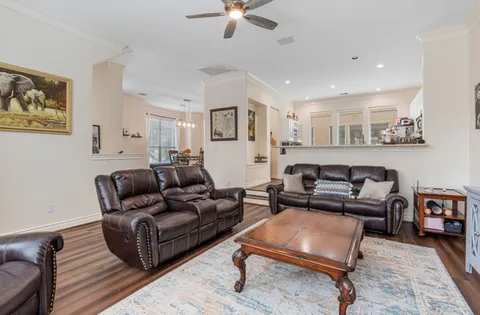 $499,000 | 5733 Kansas Street, Houston, TX 77007