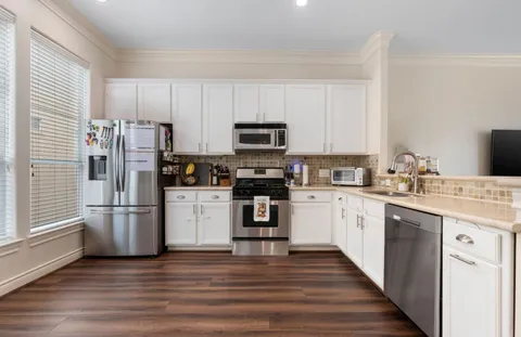 $499,000 | 5733 Kansas Street, Houston, TX 77007