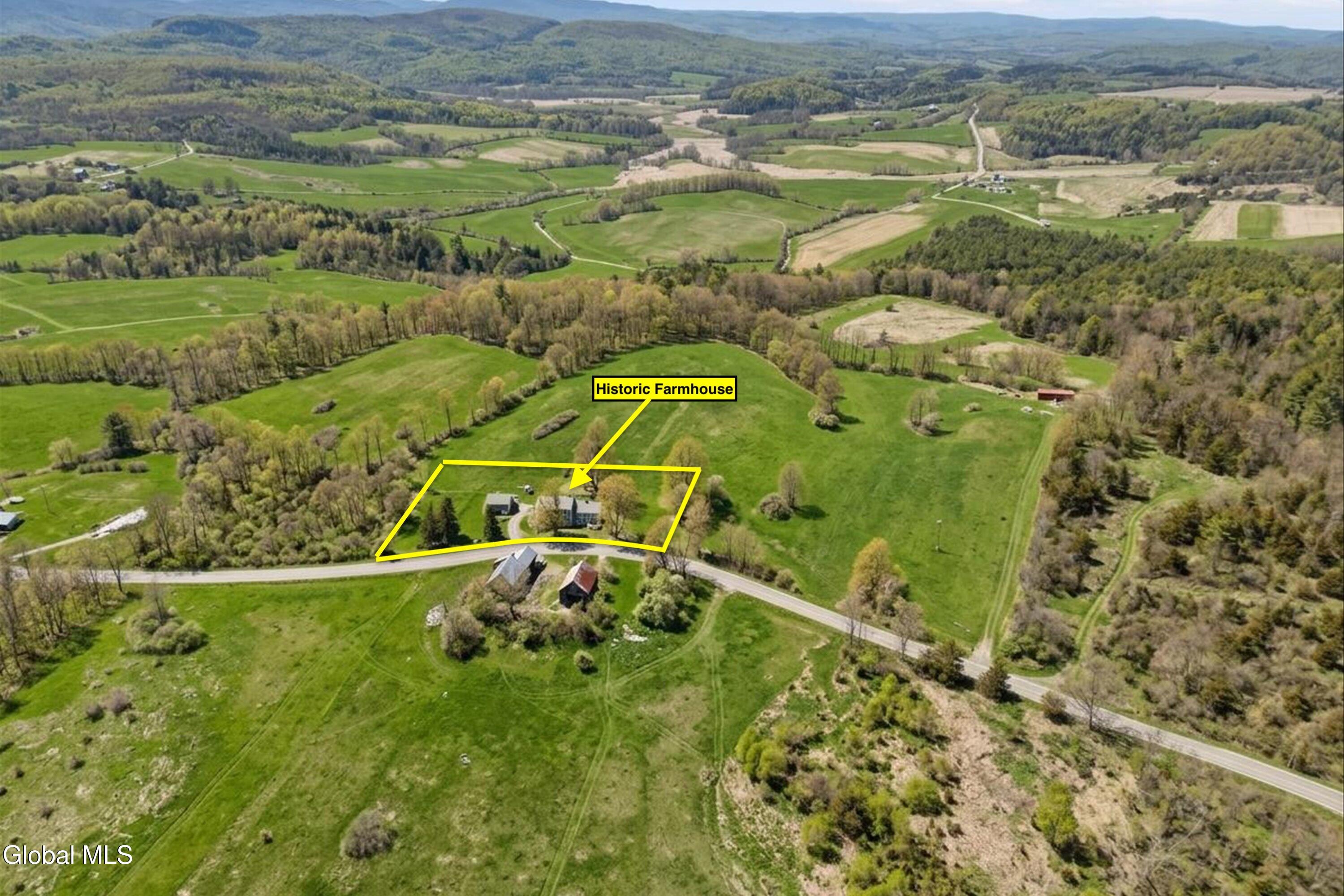 200-201 Carlton Road Whitehall, NY 12887 - Photo 2 of 24 Historic Farmhouse