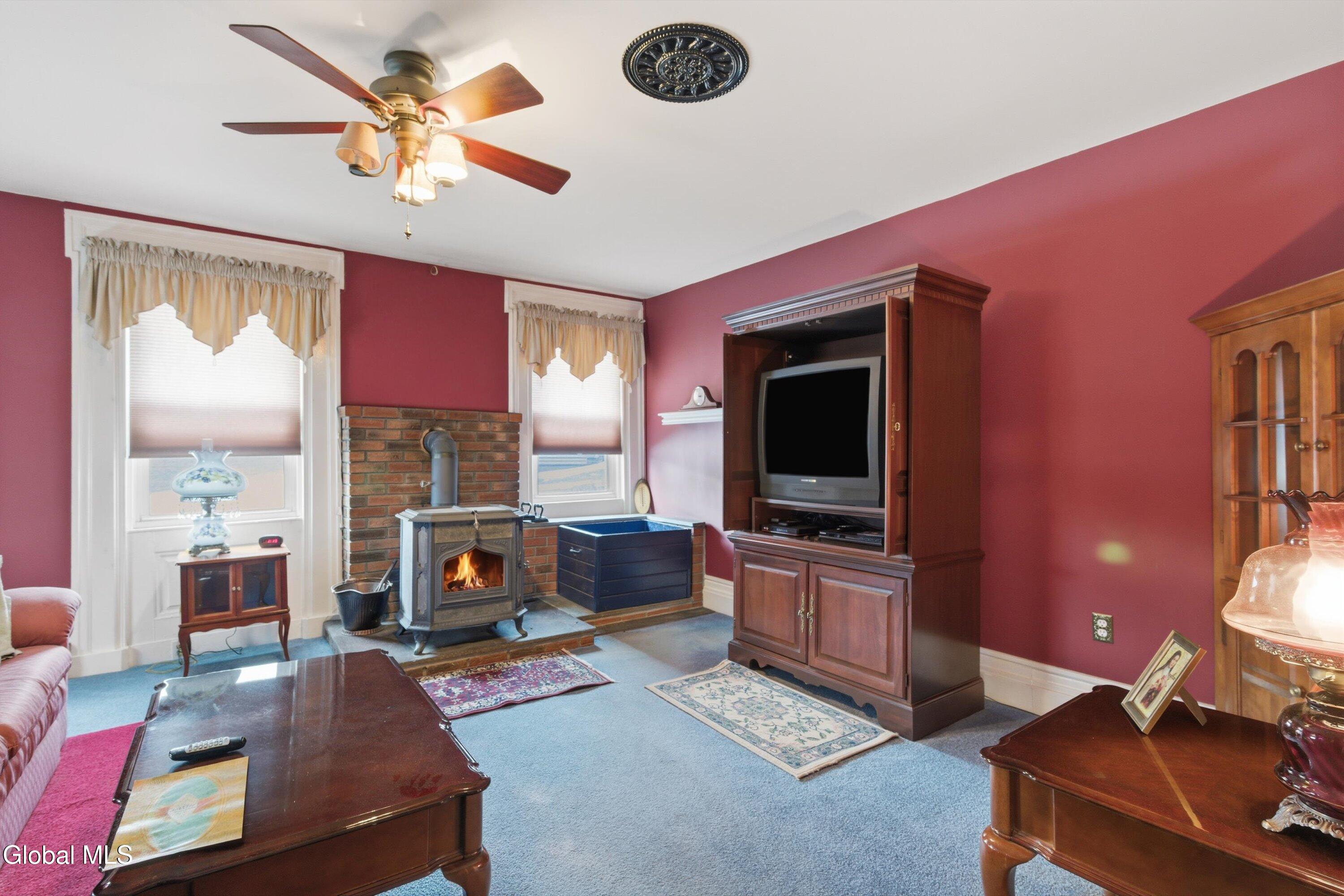 200-201 Carlton Road Whitehall, NY 12887 - Photo 6 of 24 Living Room