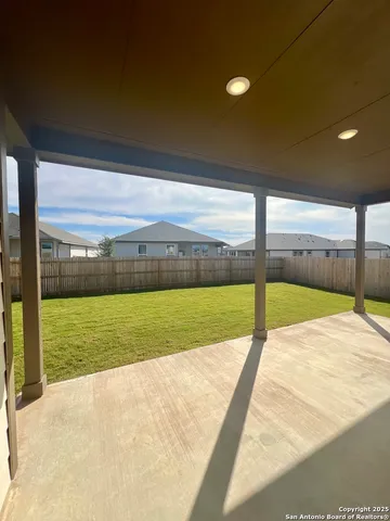 $2,400 | 14438 Inspiration Point, San Antonio, TX 78253