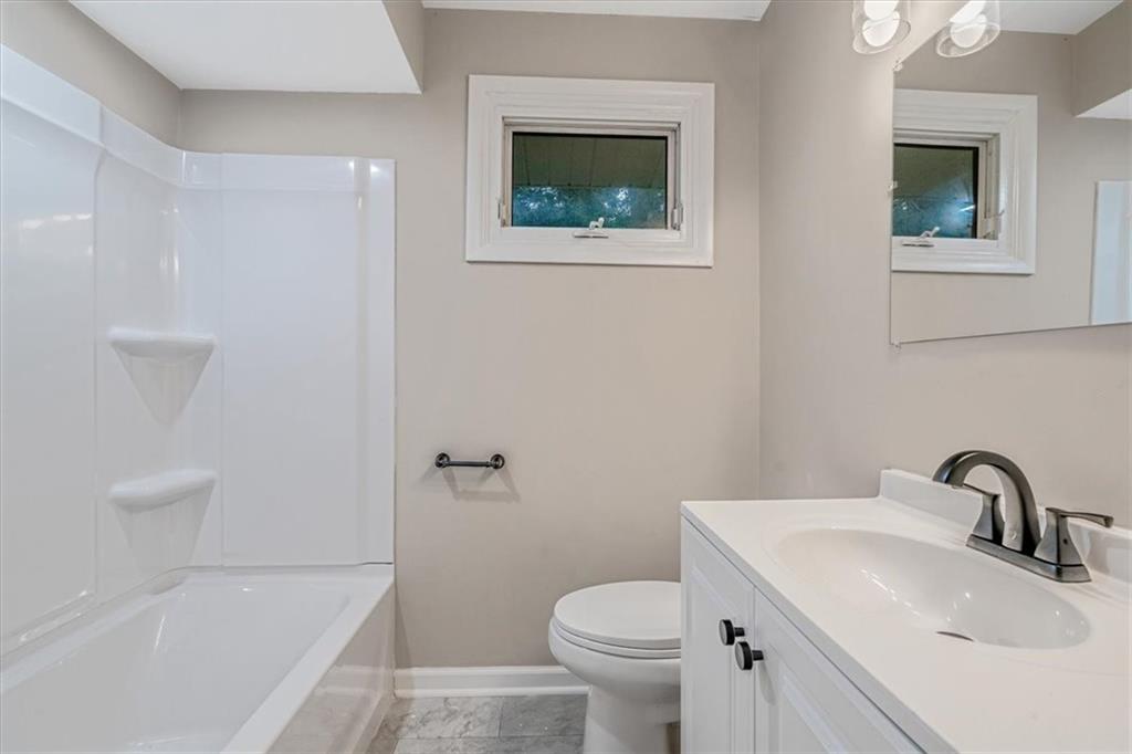 207 West Newton Road Elizabeth, PA 15037 - Photo 26 of 43