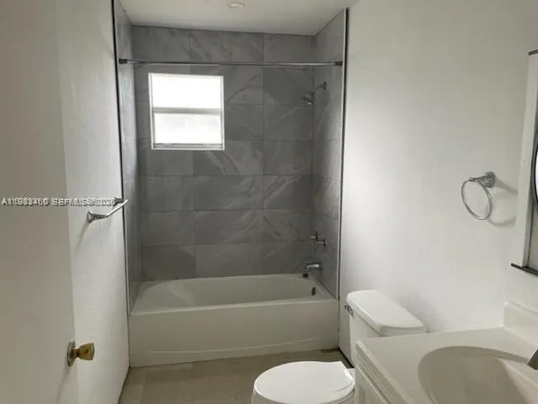 $2,450 | 24344 Southwest 130th Place, Homestead, FL 33032