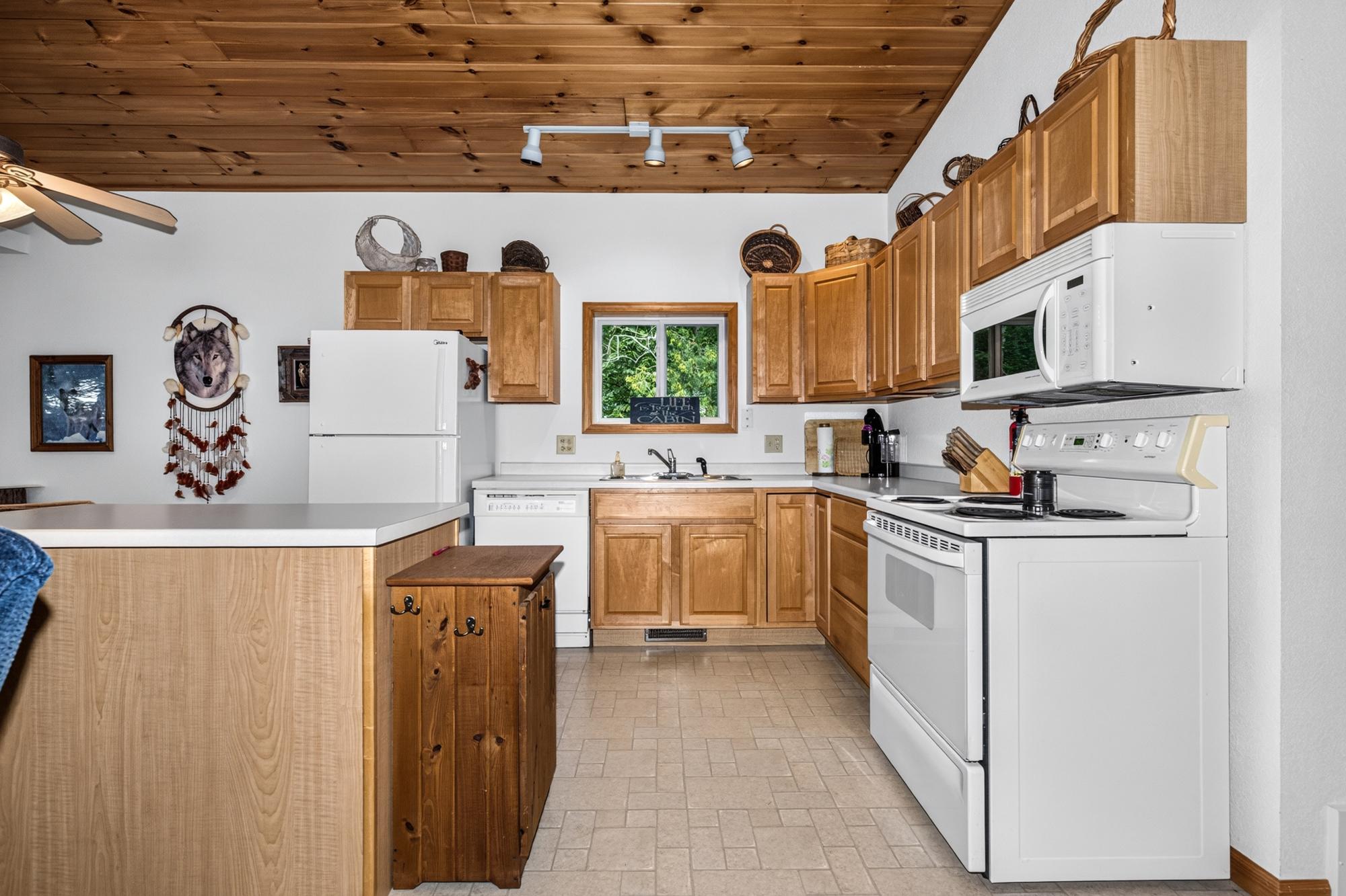 7330 West Birch Lake Road Winchester, WI 54557 - Photo 12 of 39 Gallery Image 12