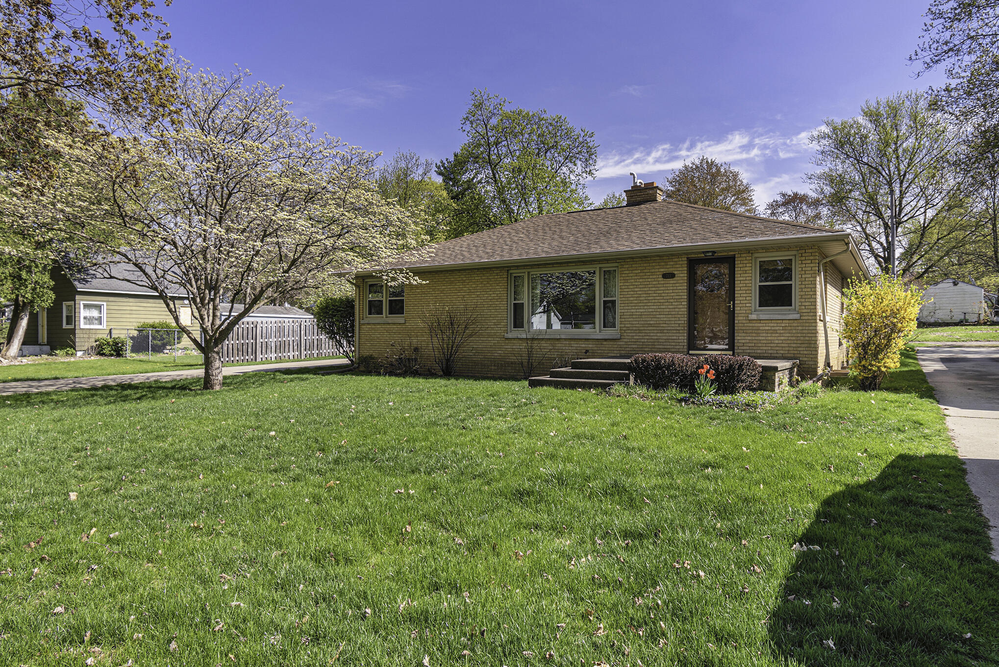 713 Roe Street Buchanan, MI 49107 - Photo 23 of 23 DSC_0061