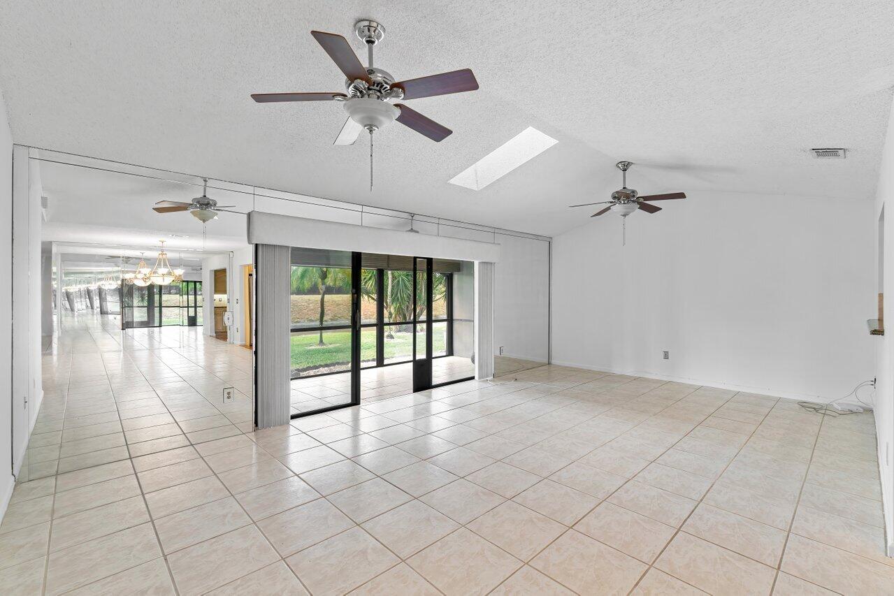 8950 Southwest 22nd Street, Unit A Boca Raton, FL 33433 - Photo 19 of 35 Family Room