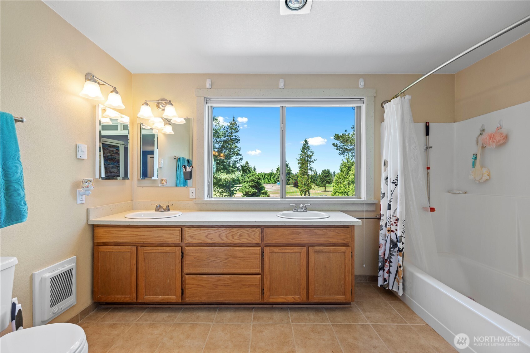 1132 90th Street Southwest, Unit 5 Everett, WA 98204 - Photo 22 of 36