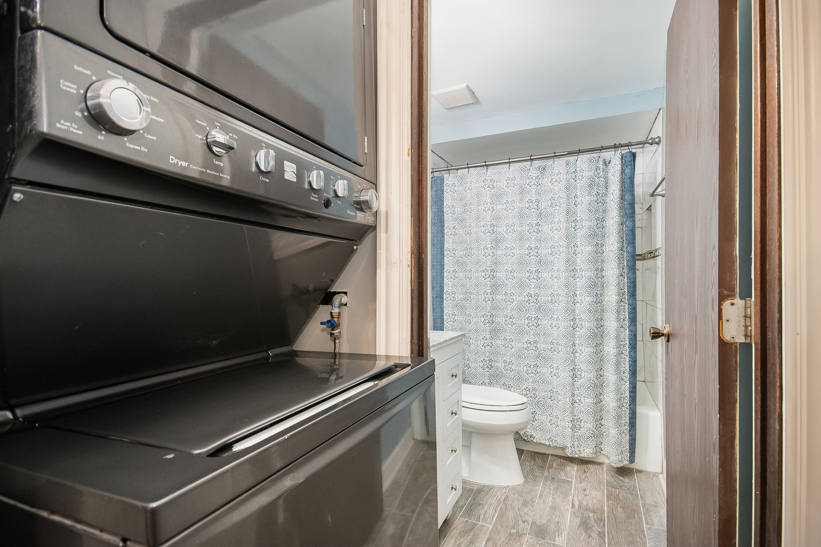 9850 Nottingham Avenue, Unit 102 Chicago Ridge, IL 60415 - Photo 13 of 15 Gallery Image 13