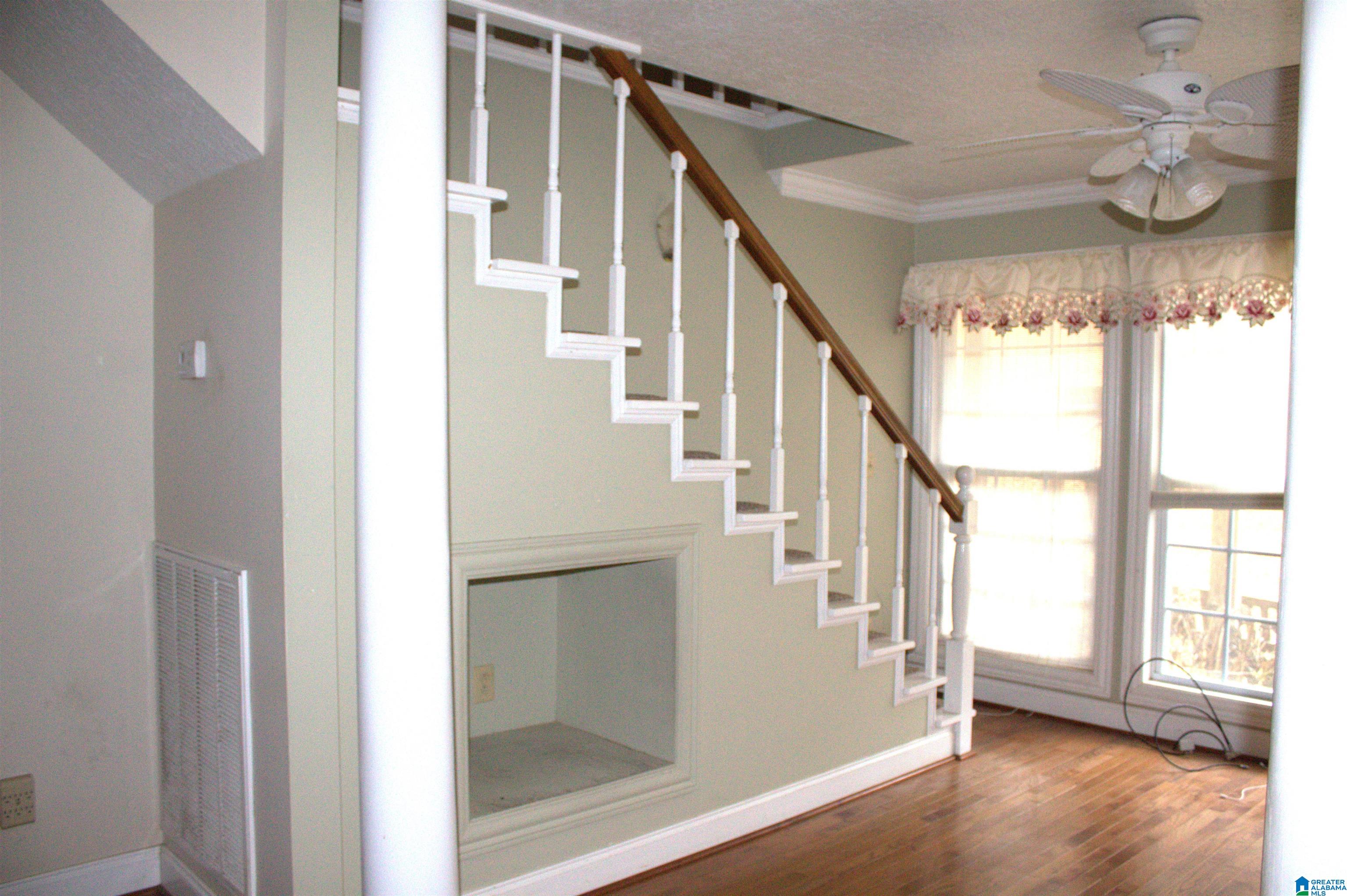 6207 Woodford Road Anniston, AL 36206 - Photo 10 of 28
