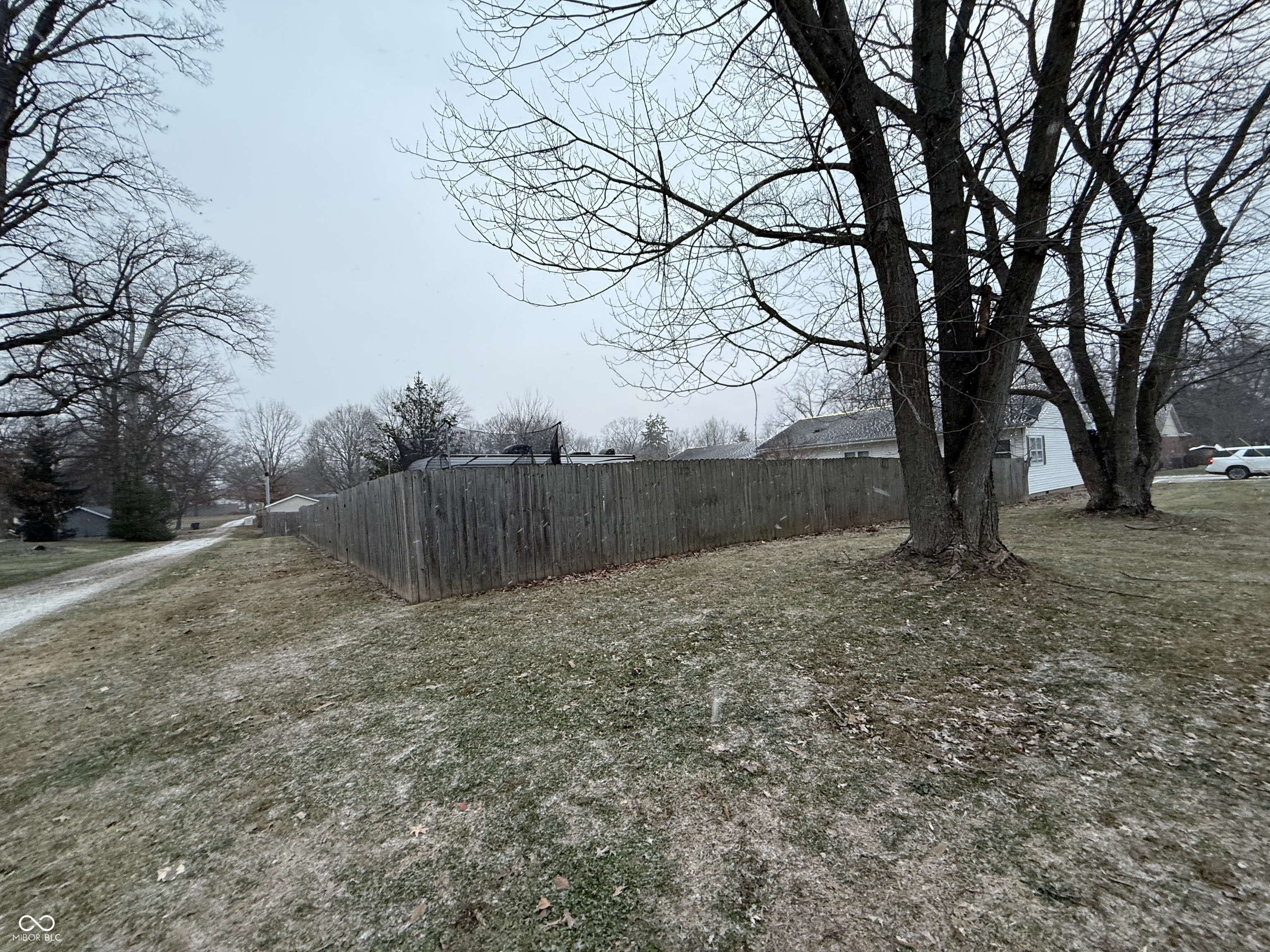 129 Center Street Williamsport, IN 47993 - Photo 4 of 26