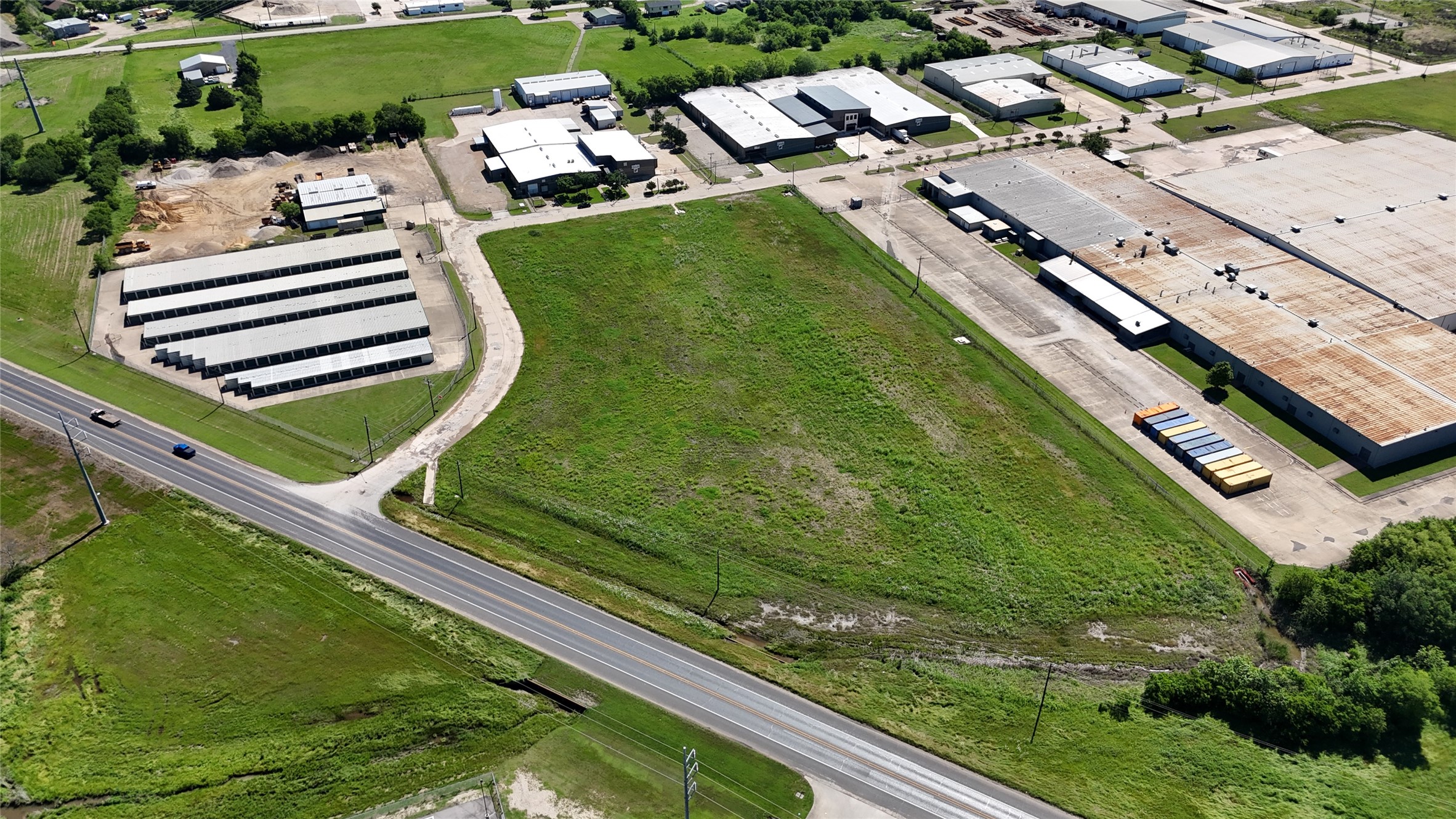 1401 Jack McKay Boulevard Ennis, TX 75119 - Photo 5 of 8 an aerial view of a city