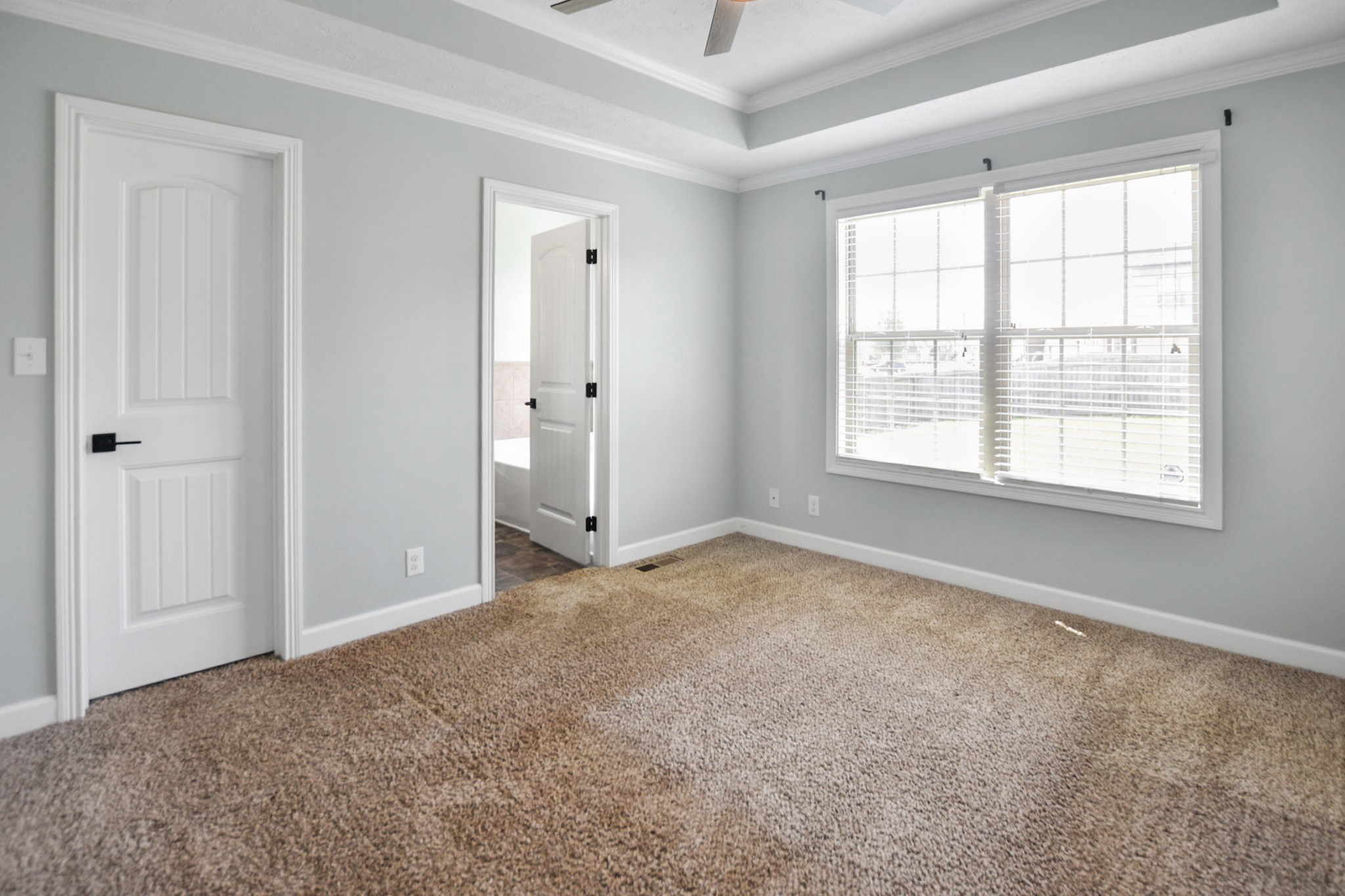 3710 Suiter Road Clarksville, TN 37040 - Photo 8 of 18 a view of an empty room with a window