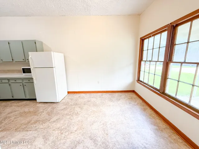 $85,000 | 511 Lakeview Avenue, McComb, MS 39648