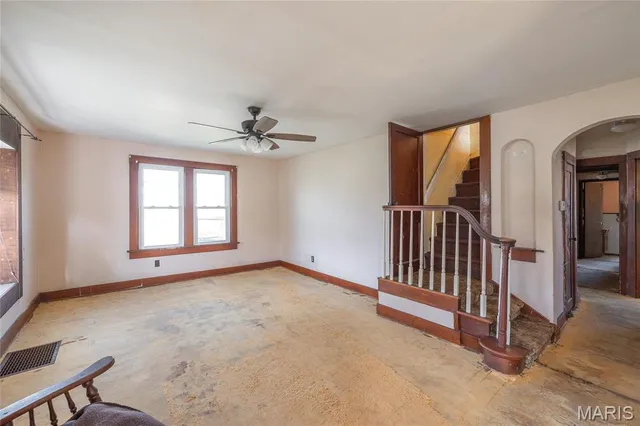 $85,000 | 104 East Jefferson Avenue, Richland, MO 65556