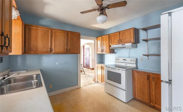 $85,000 | 104 East Jefferson Avenue, Richland, MO 65556