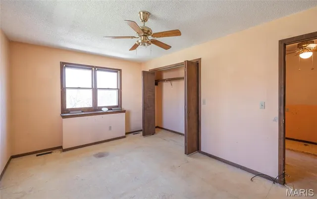 $85,000 | 104 East Jefferson Avenue, Richland, MO 65556