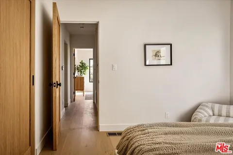$1,895,000 | 3169 Garden Avenue, Los Angeles, CA 90039