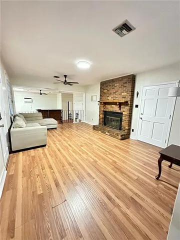 $2,300 | 10420 Ware Street, River Ridge, LA 70123