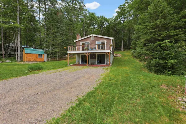 $369,000 | 6 Poplar Ridge Road, Freedom, NH 03836