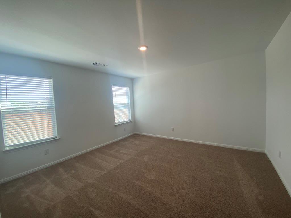 309 Riverdale Cove Jarrell, TX 76537 - Photo 19 of 32