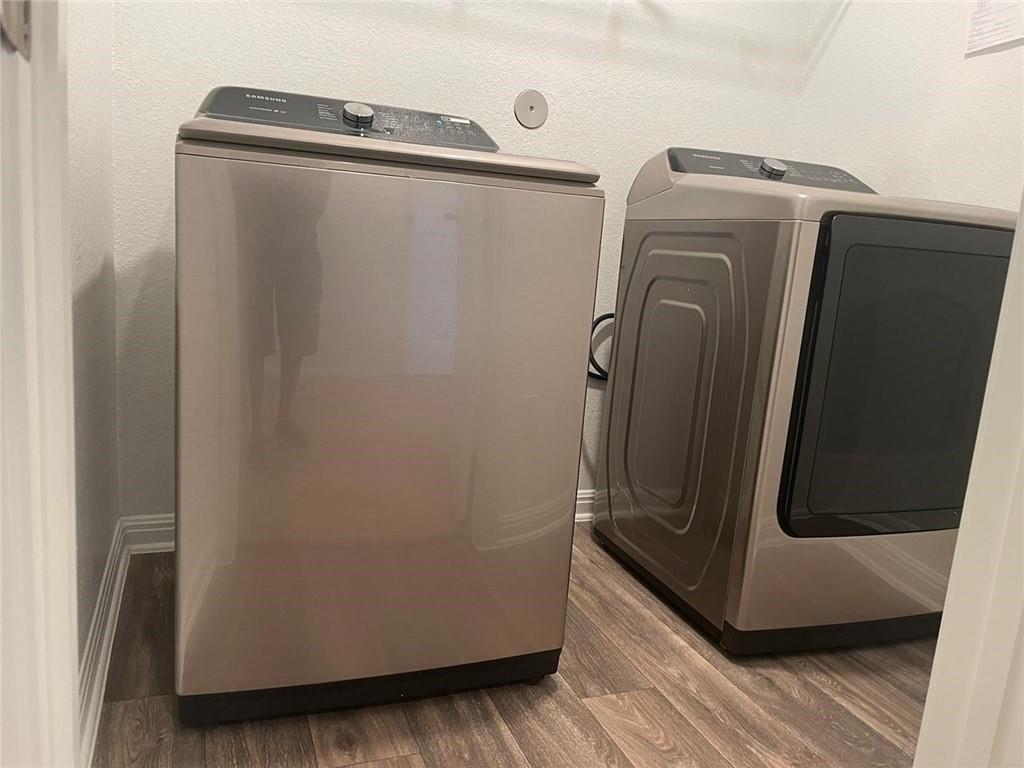 309 Riverdale Cove Jarrell, TX 76537 - Photo 28 of 32