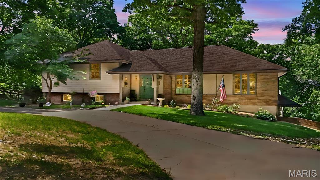 800 Matson Hill Road Defiance, MO 63341 - Photo 1 of 53 Gallery Image 1
