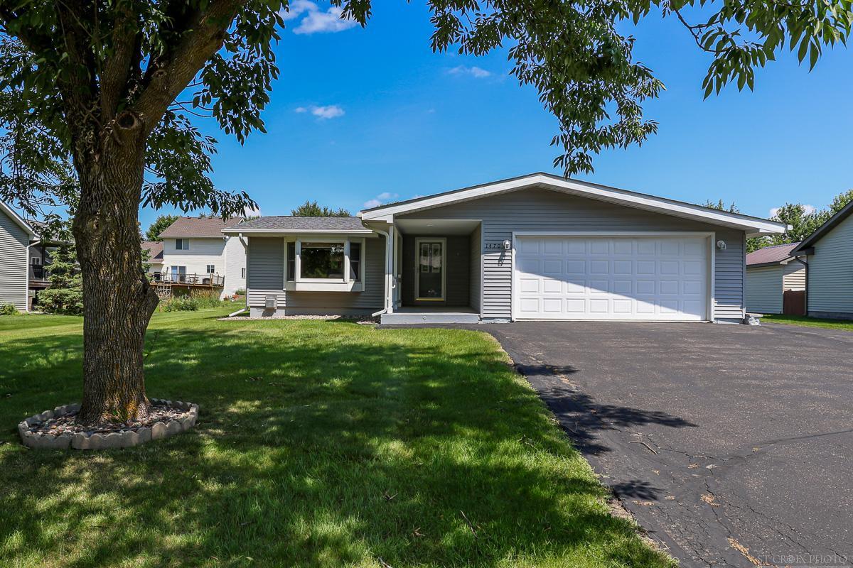 1470 5th Avenue Baldwin, WI 54002 - Photo 1 of 24