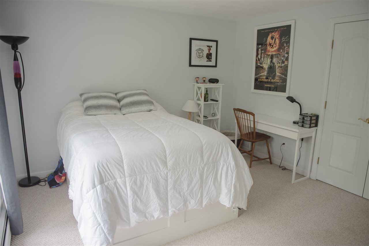 94 High Street Stratham, NH 03885 - Photo 14 of 24
